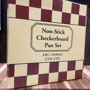 Vintage Non-Stick Checkerboard Cake Pan Set